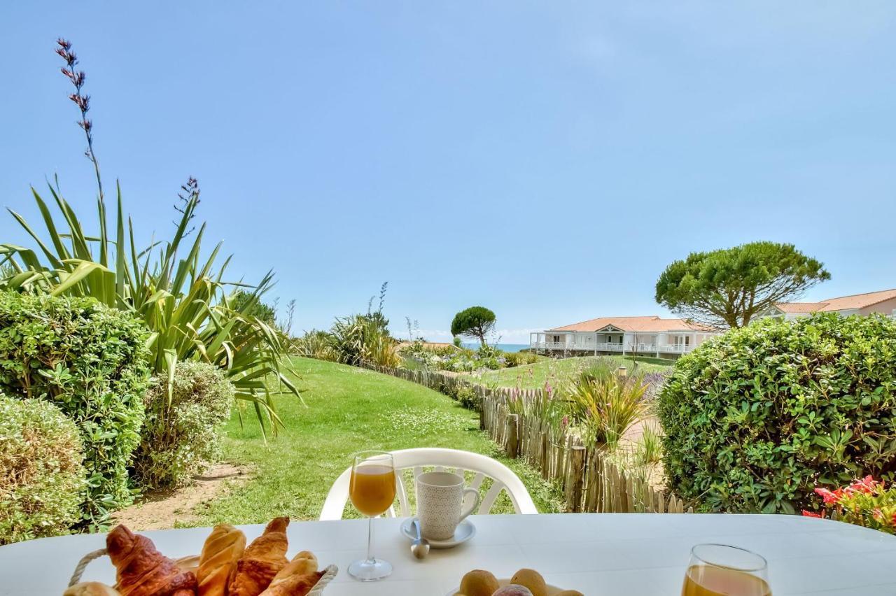 Dans un ecrin de verdure avec piscine partagee bel appartement aux Sables d Olonne Les Sables-dʼOlonne Extérieur photo