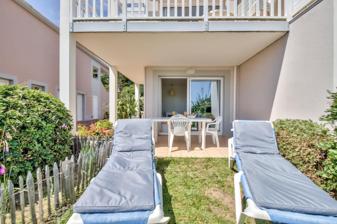 Dans un ecrin de verdure avec piscine partagee bel appartement aux Sables d Olonne Les Sables-dʼOlonne Extérieur photo