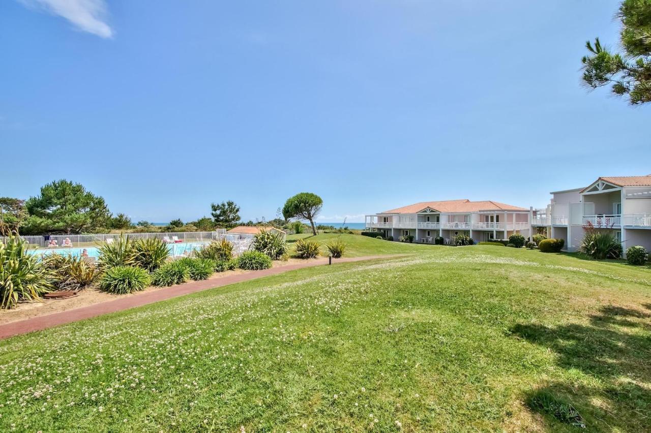 Dans un ecrin de verdure avec piscine partagee bel appartement aux Sables d Olonne Les Sables-dʼOlonne Extérieur photo