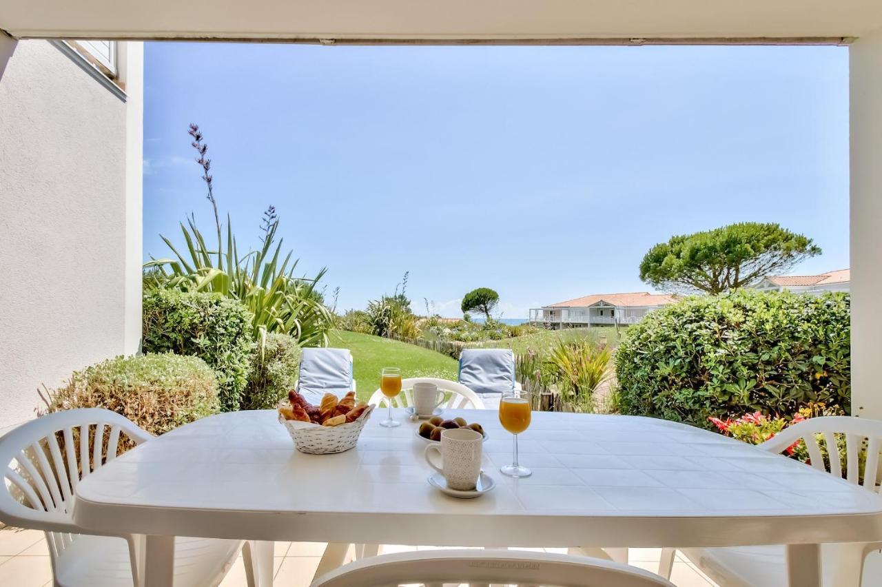 Dans un ecrin de verdure avec piscine partagee bel appartement aux Sables d Olonne Les Sables-dʼOlonne Extérieur photo